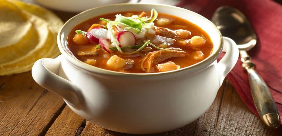 como hacer pozole