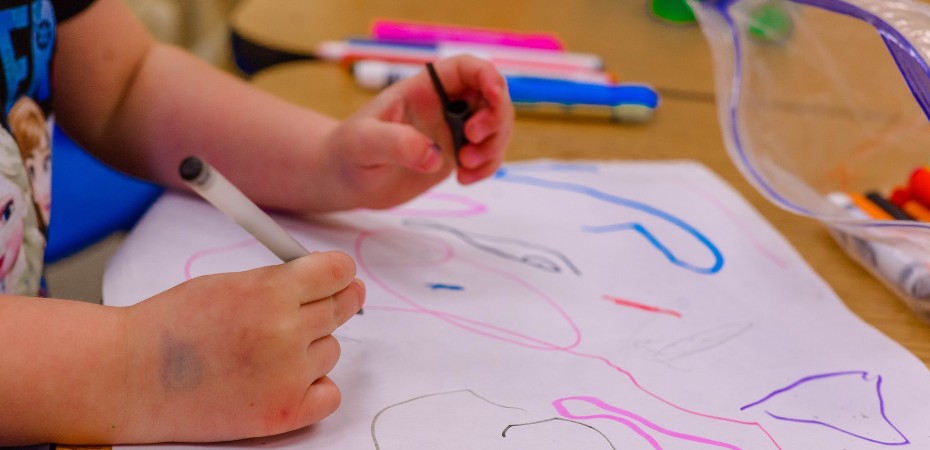 enseñar dibujo niños