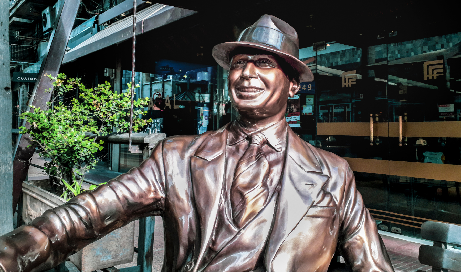 bailando tirando cortes tango