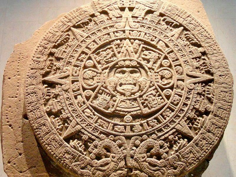 Quetzalcóatl leyenda