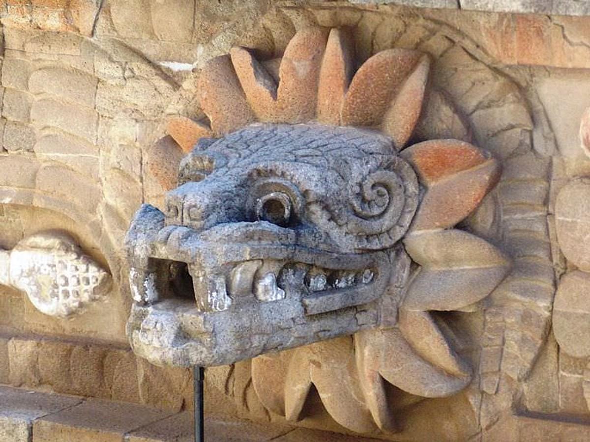 dios quetzalcoatl