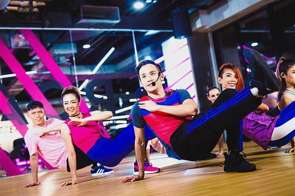 waltz simple zumba steps