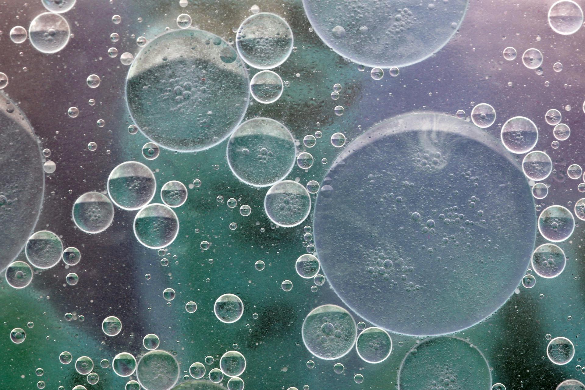 Close up of bubbles in liquid