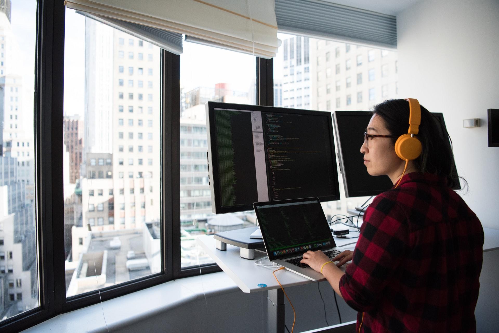 is python programming hard?