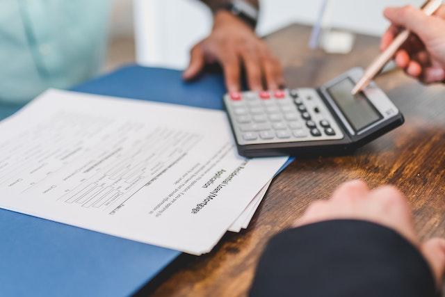 calculation stpm economics papers