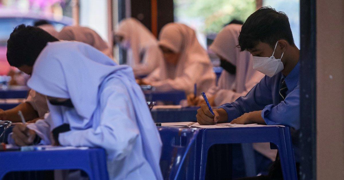 Format Bahasa Melayu STPM