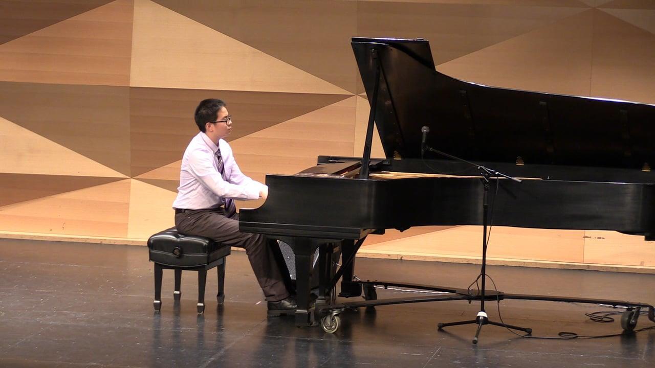 learn piano at a school