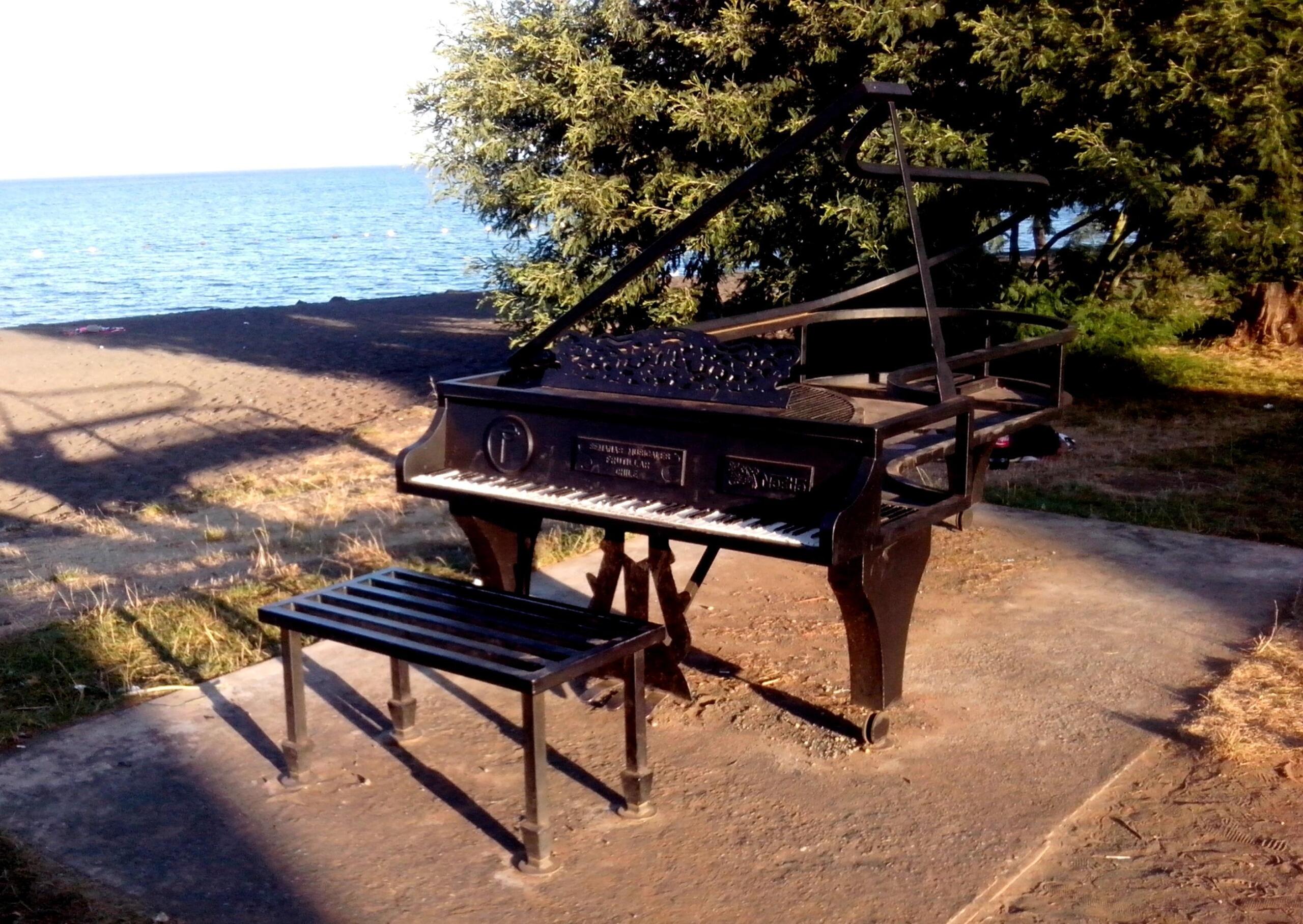 piano makes you happy