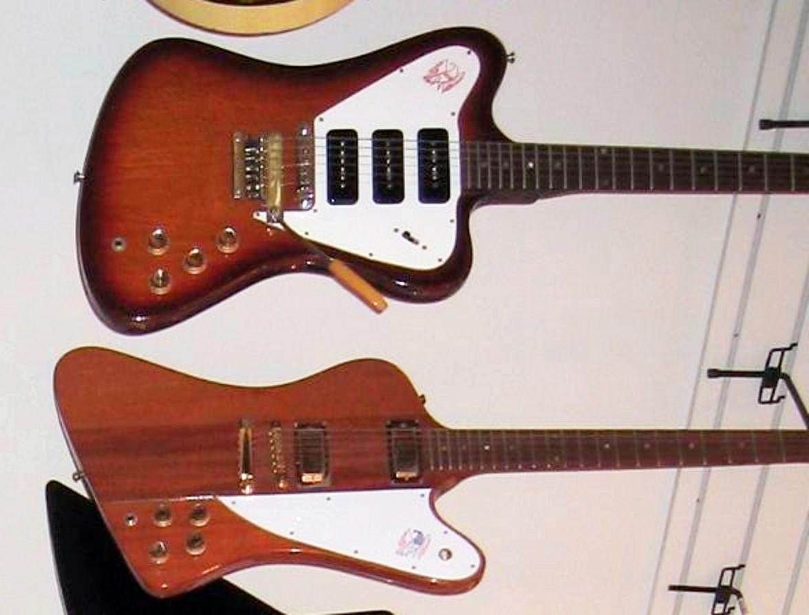 Lefty guitarist reverse