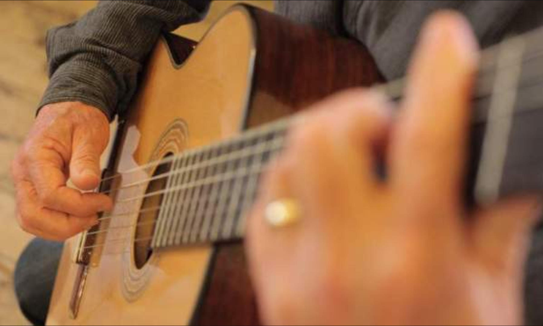 Experienced guitar teacher