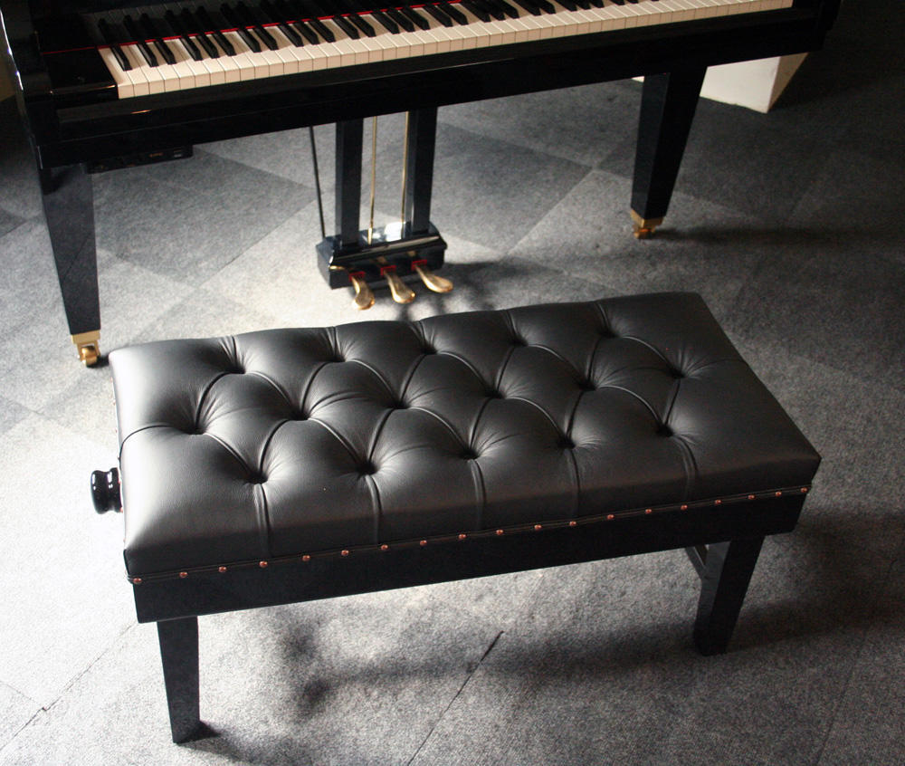 What type of piano stool should I get?
