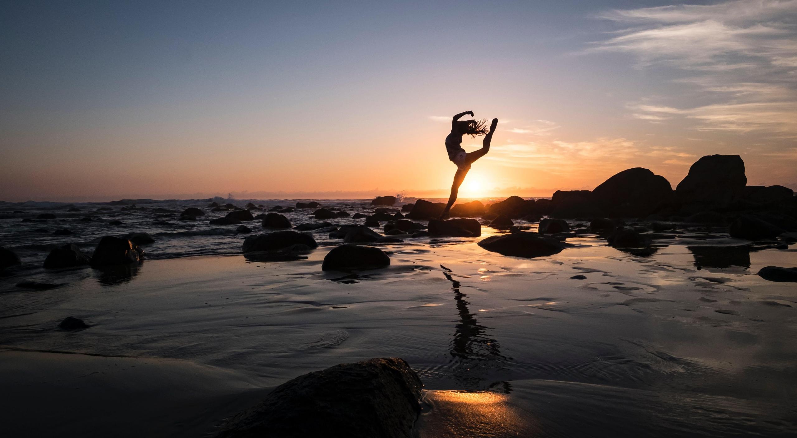 reconnecting with oneself with yoga