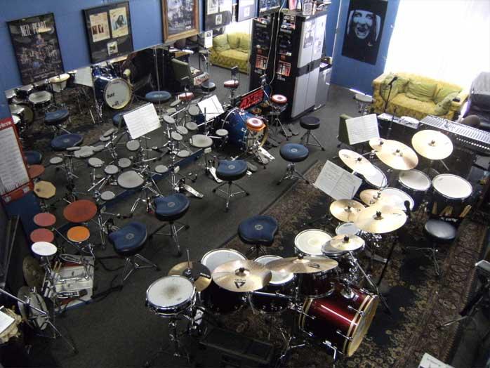 Different drums and drum lessons for beginners