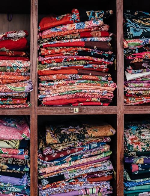 Where to buy cheap fabrics in any state you find yourself in Nigeria