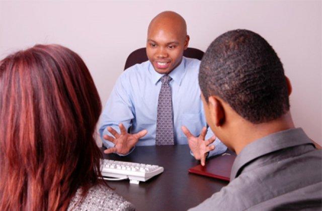Financial consultant