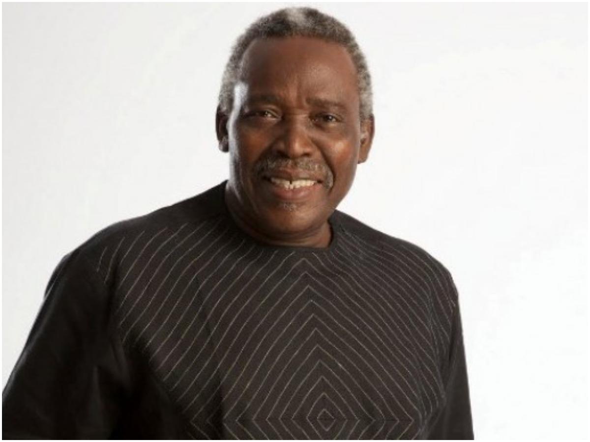Biography on Olu Jacobs