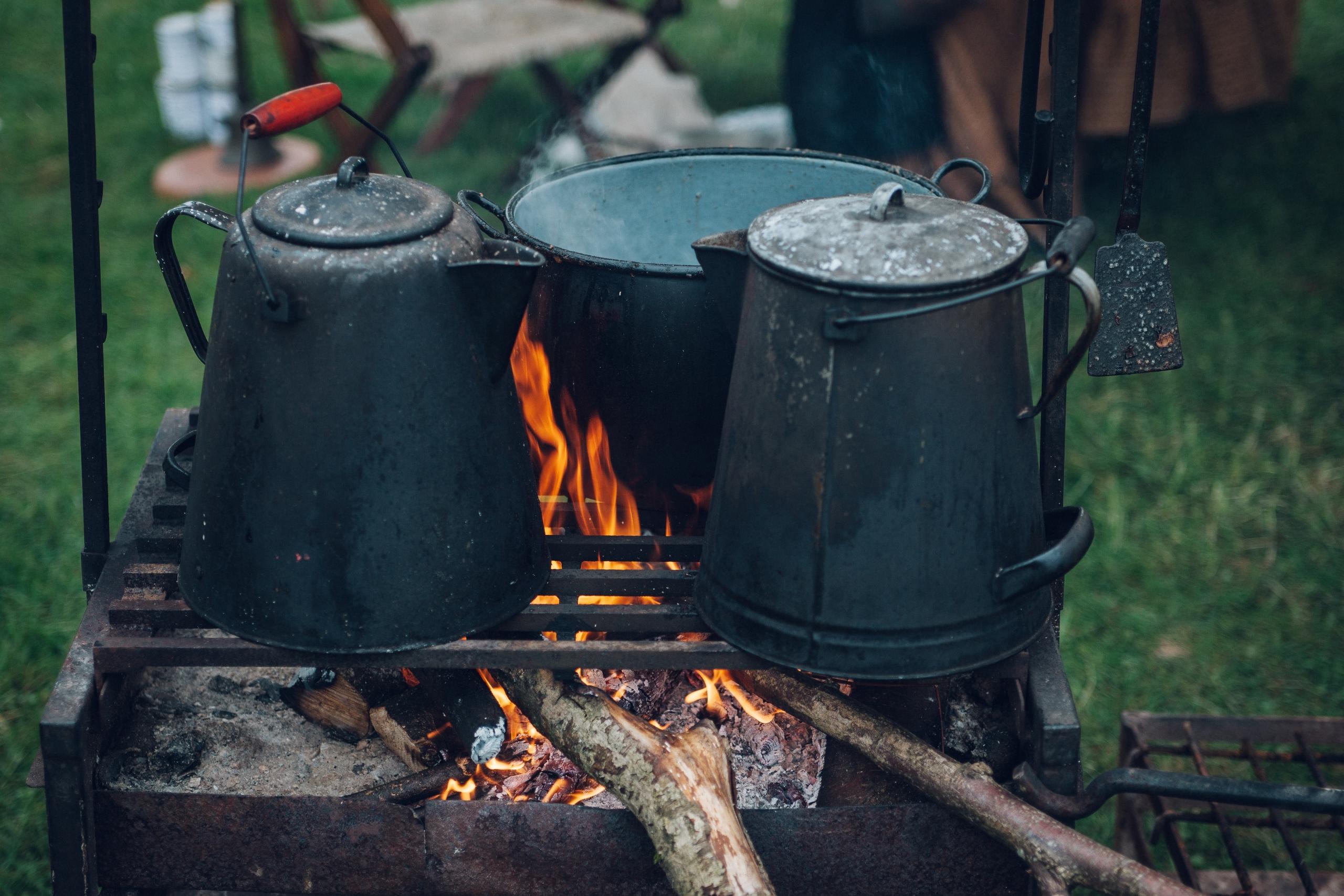 Camping kettle and pots