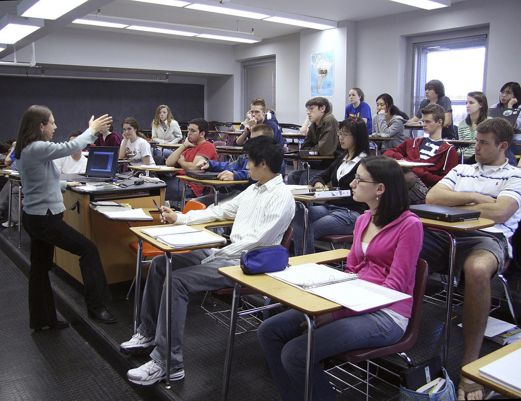 In de klas kun je achterraken