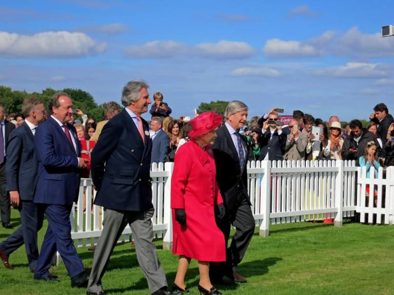 Als je net als de Engelse koningin wilt spreken, moet je langzamer praten