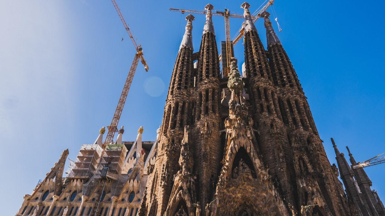 De Sagrada Familia mag je niet missen als je naar Barcelona gaat.