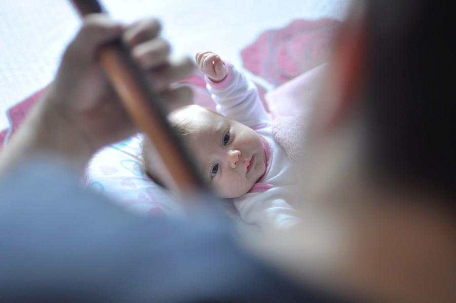 gitaar spelen bij baby