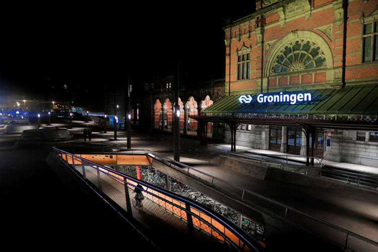 Groningers spreken een Nederlands dialect