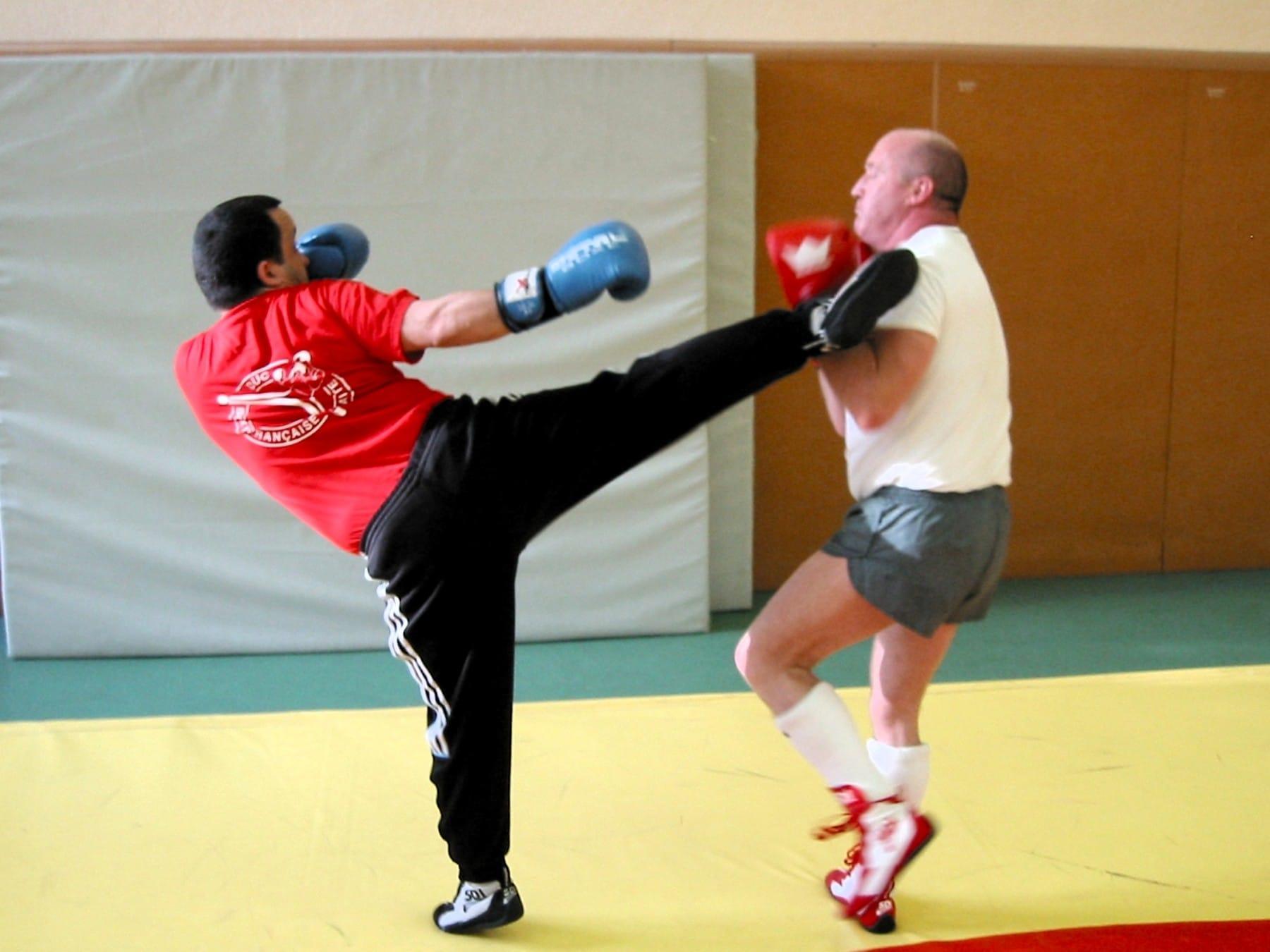 savate: le fouetté-figure