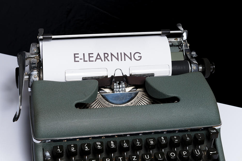 E-learning typmachine