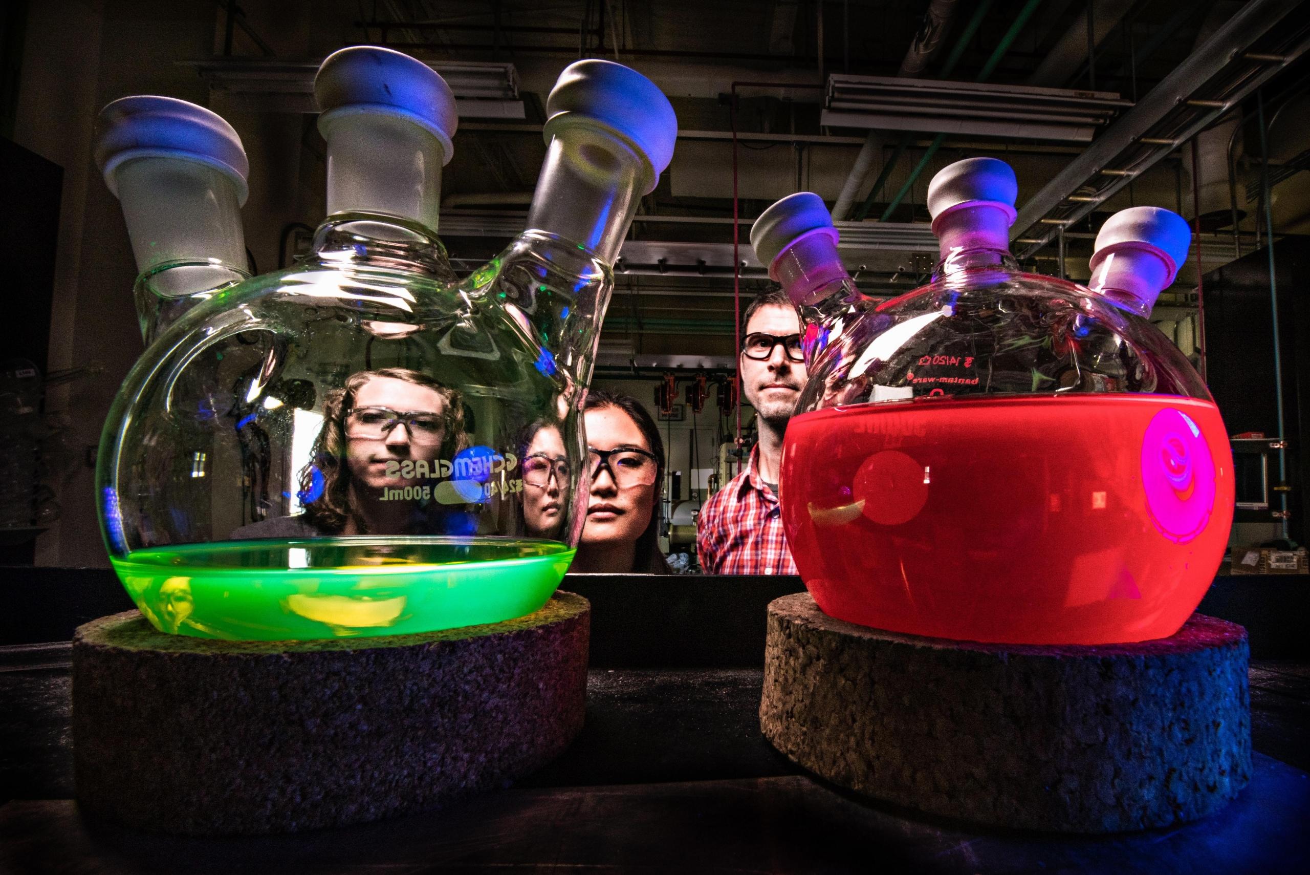 Scheikundelessen in een laboratorium