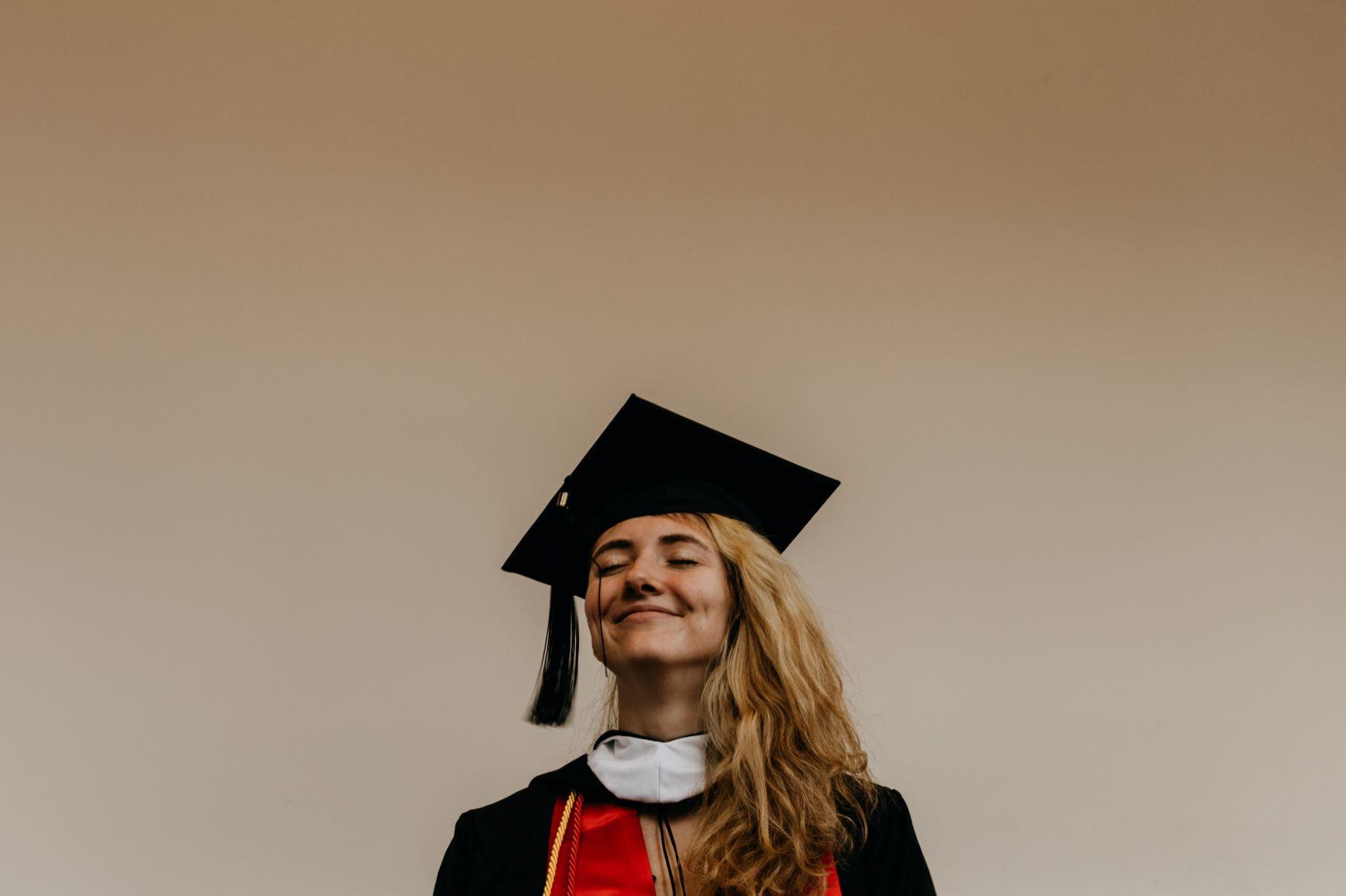Afgestudeerde student
