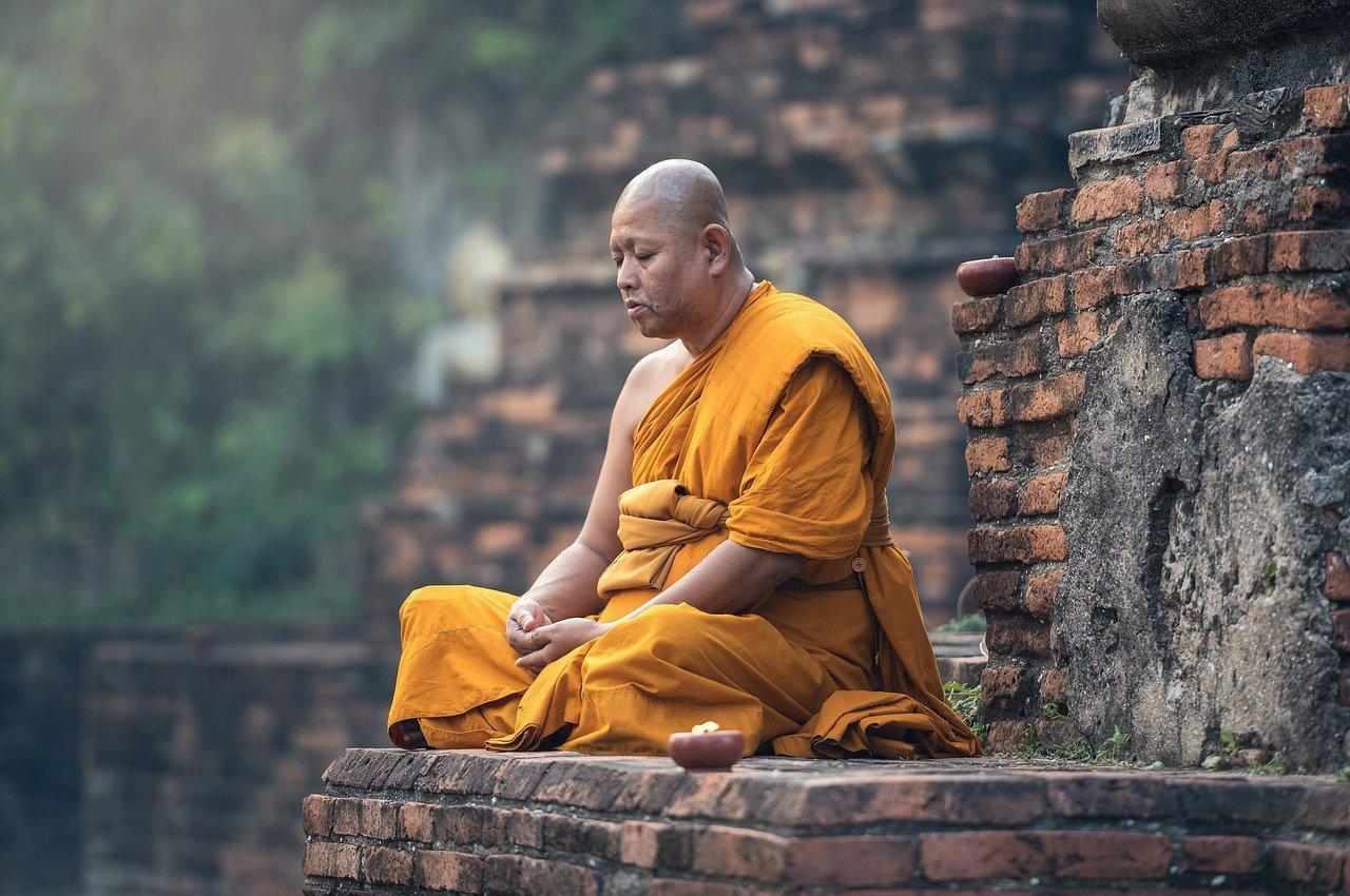 Mindfulness-meditatie vindt zijn oorsprong in het Boeddhisme