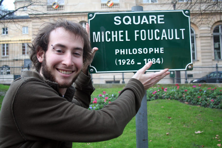 Er zijn zelfs straten en pleinen naar Foucault vernoemd