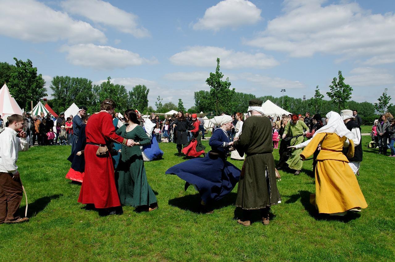 Je kunt nog steeds Middeleeuwse volksdansen leren