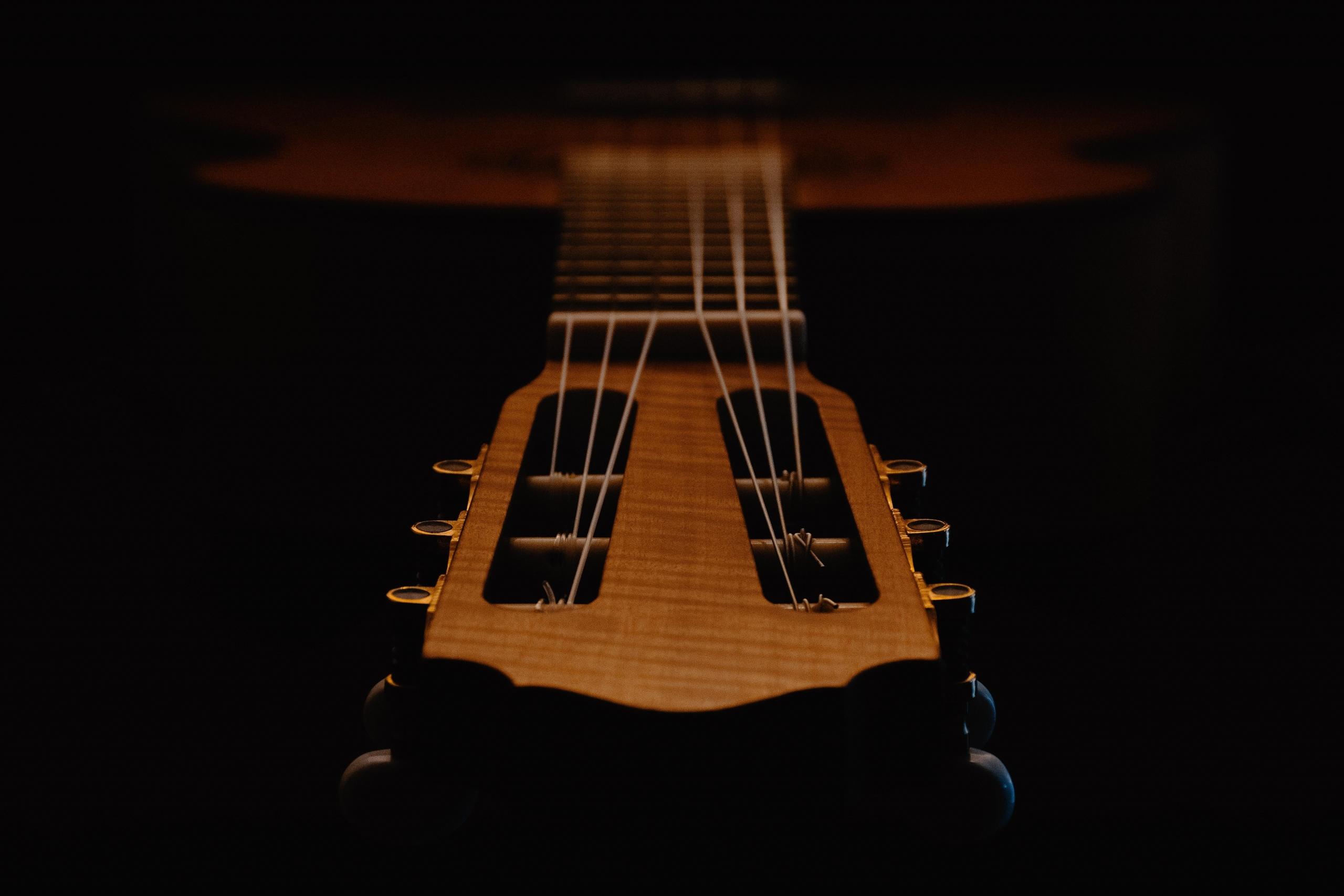 Kop van gitaar