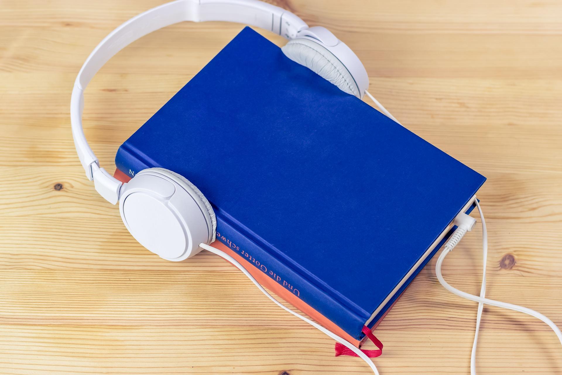 Luister naar audioboeken om je Duits te verbeteren