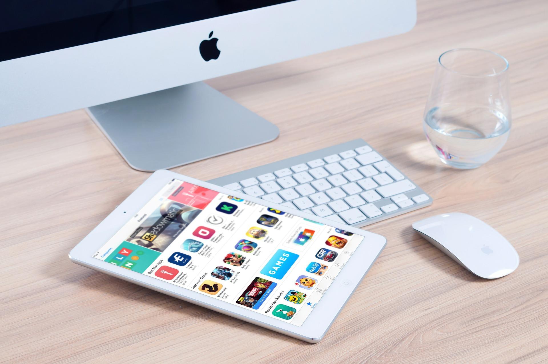 Door het grotere scherm op de IPad hebben apps meer veelzijdigheid