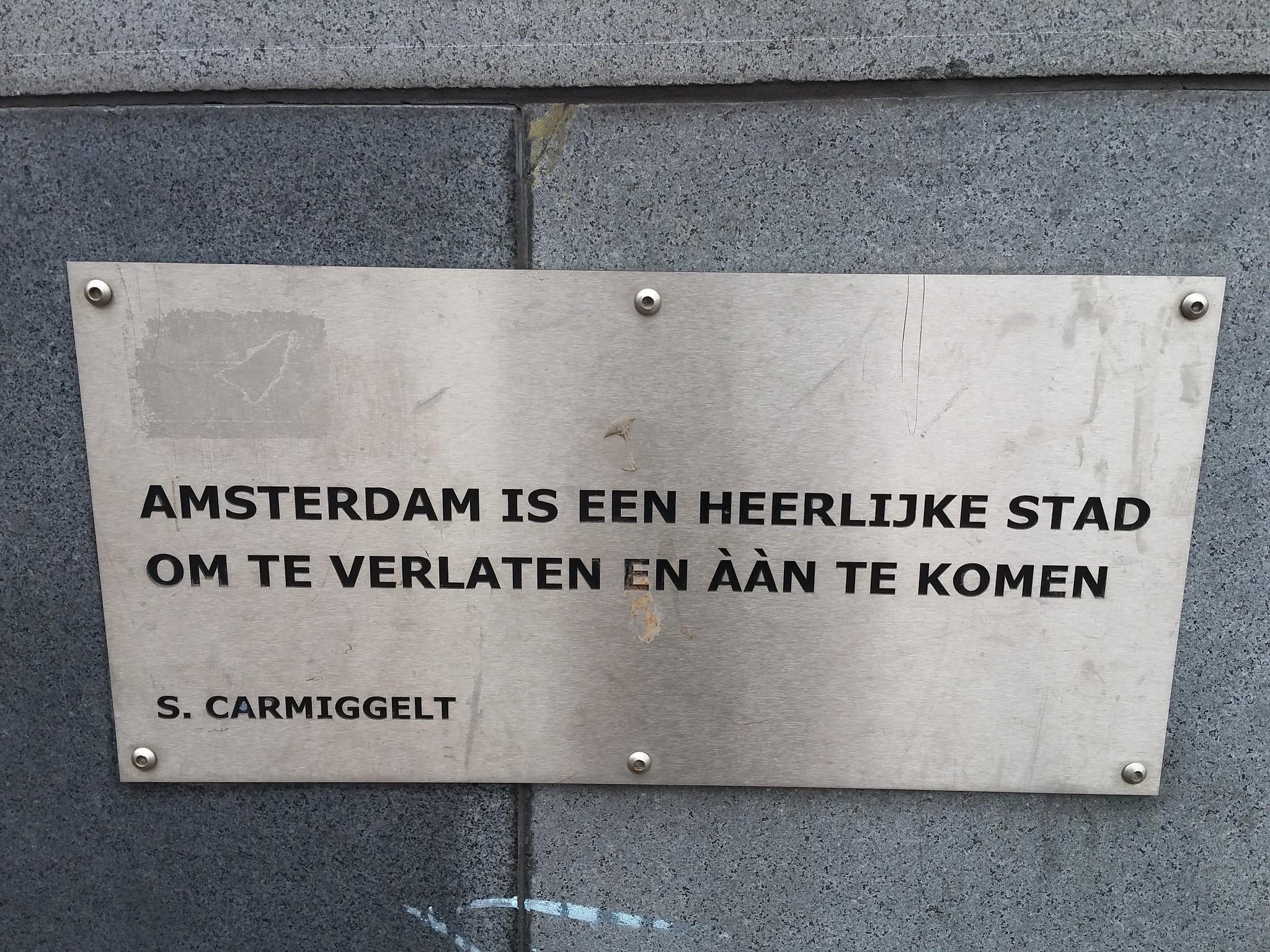 Carmiggelt publiceerde onder de naam 'Kronkel'