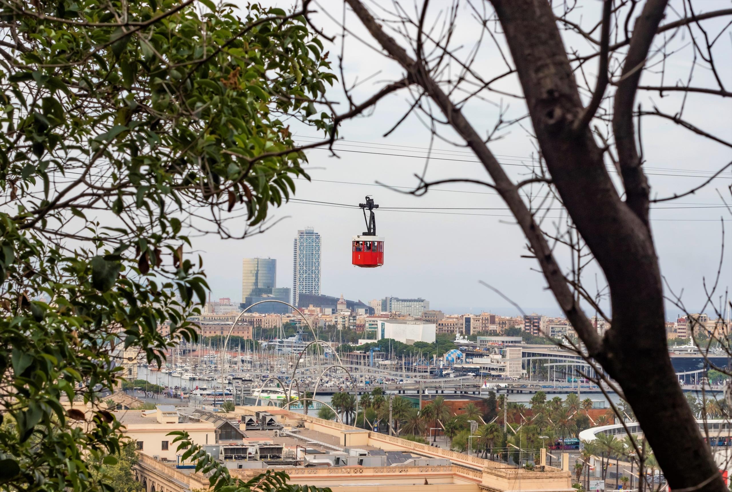 catalaanse taal zipline over stad