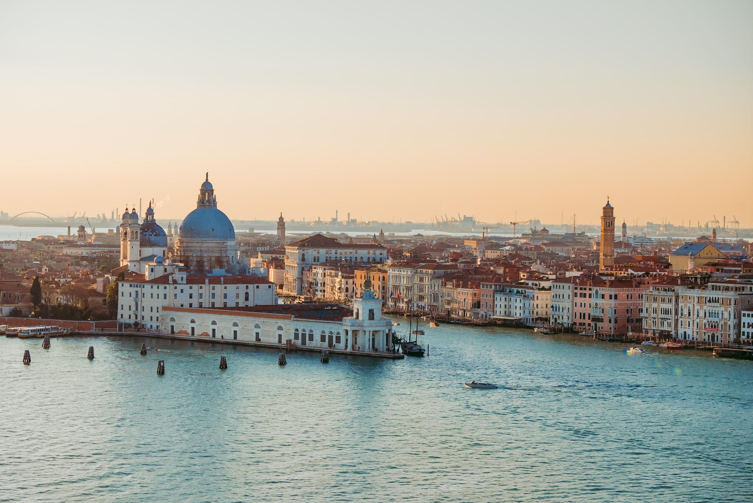 De Punta della Dogana op Venetië