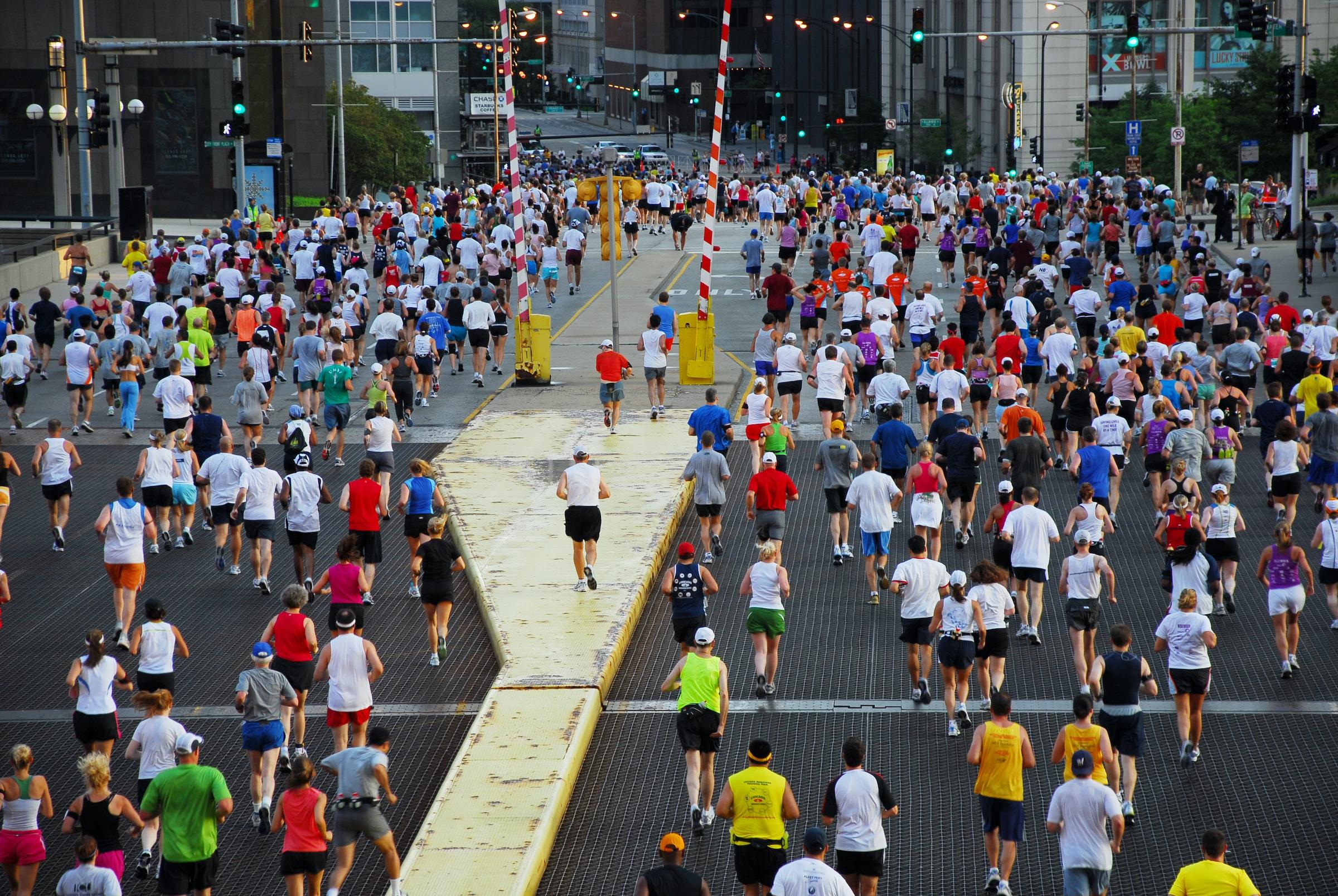 Marathon van Chicago, lopers op Columbus Drive