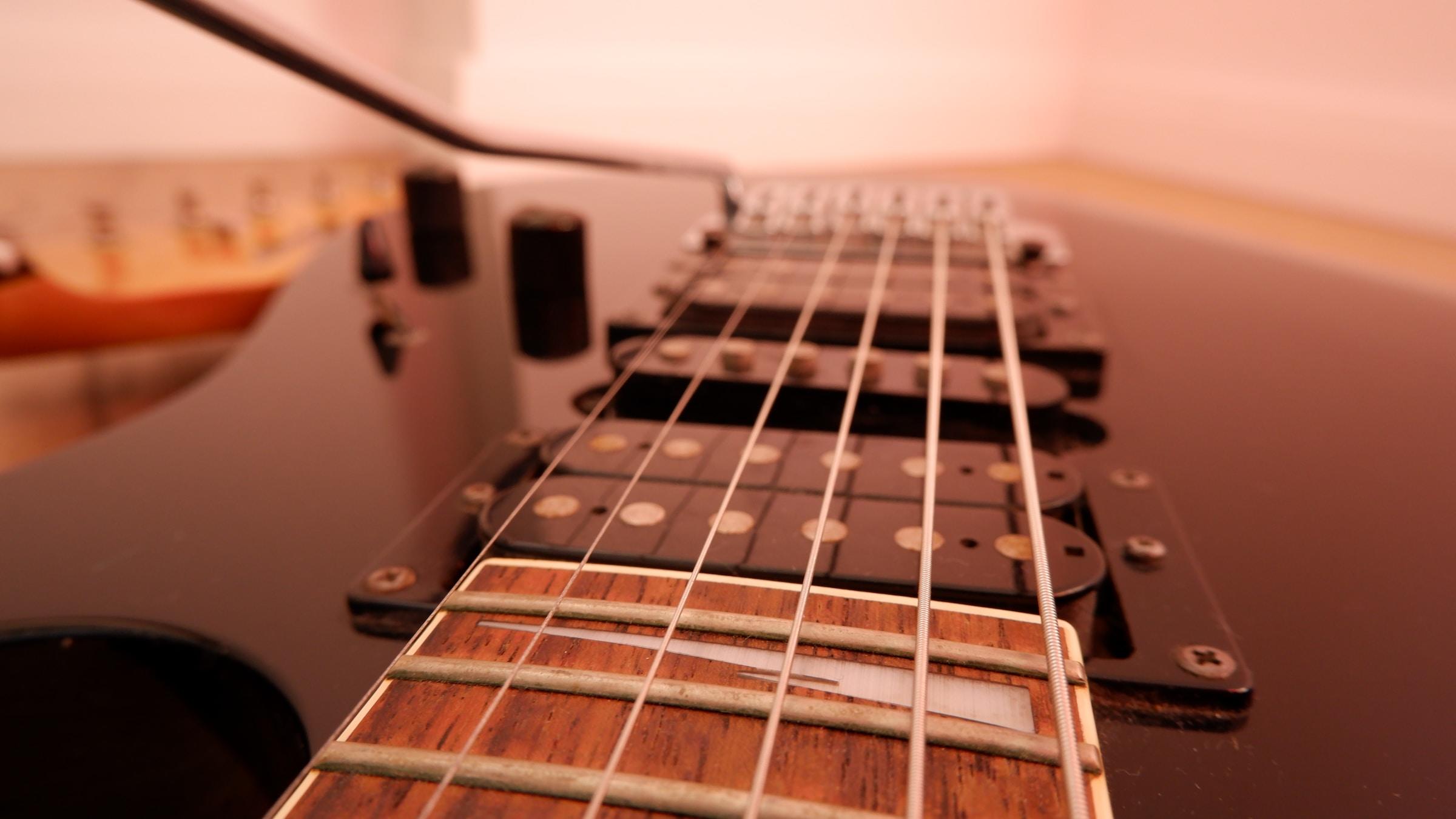 Snaren gitaar