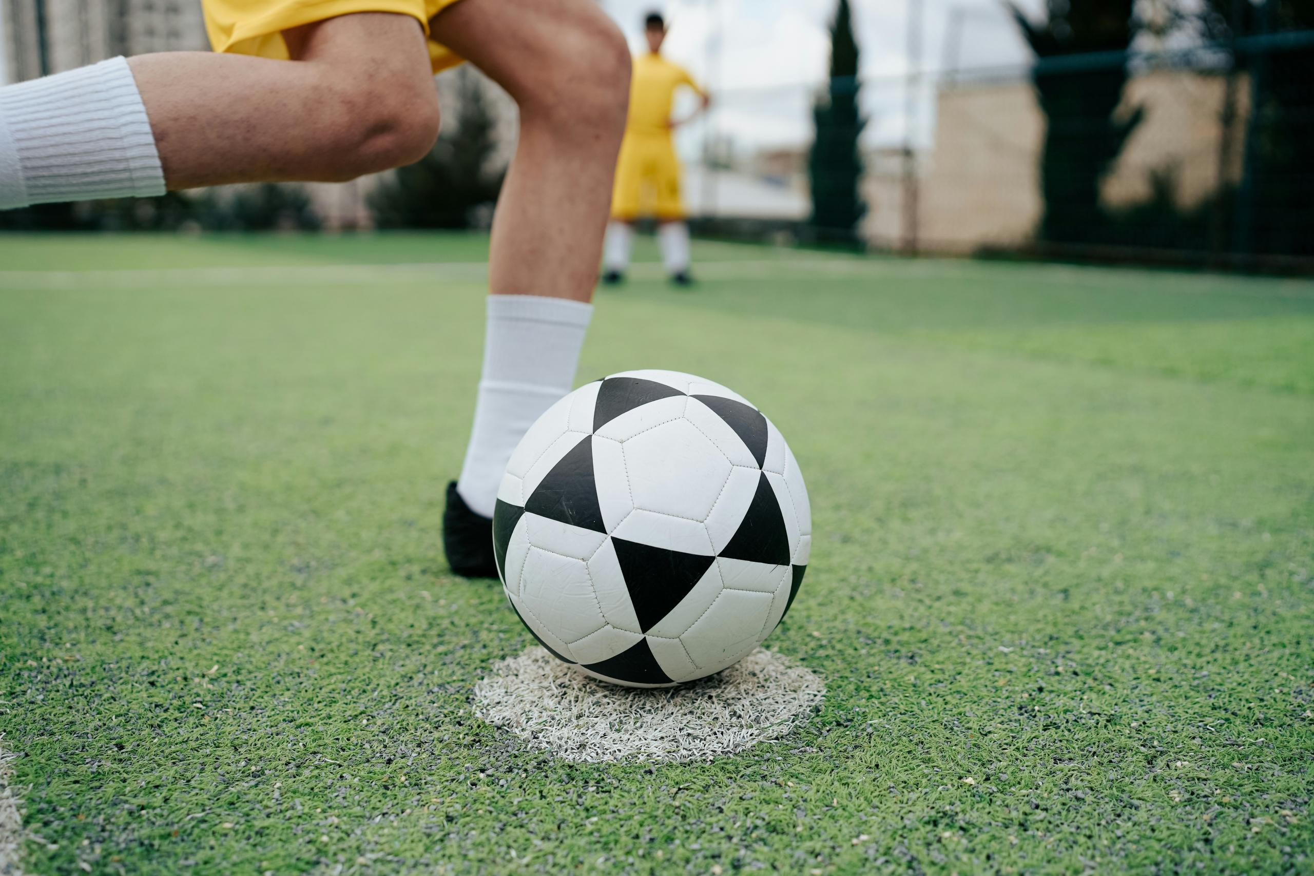 voetbal op het punt om ontslagen te worden