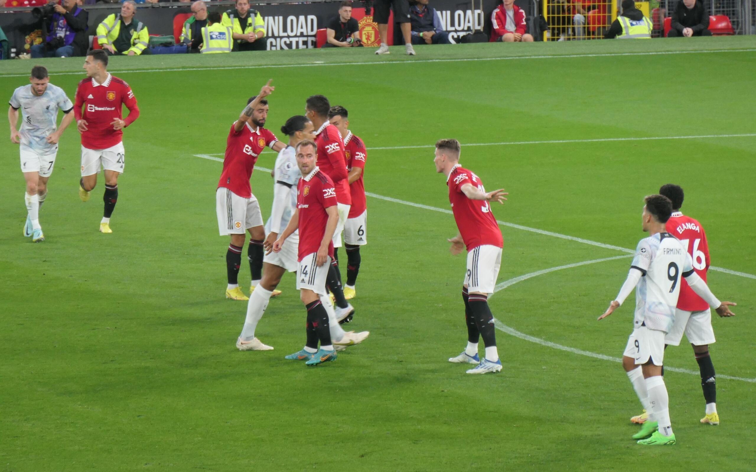 Oude wedstrijd van Manchester United tegen Liverpool.