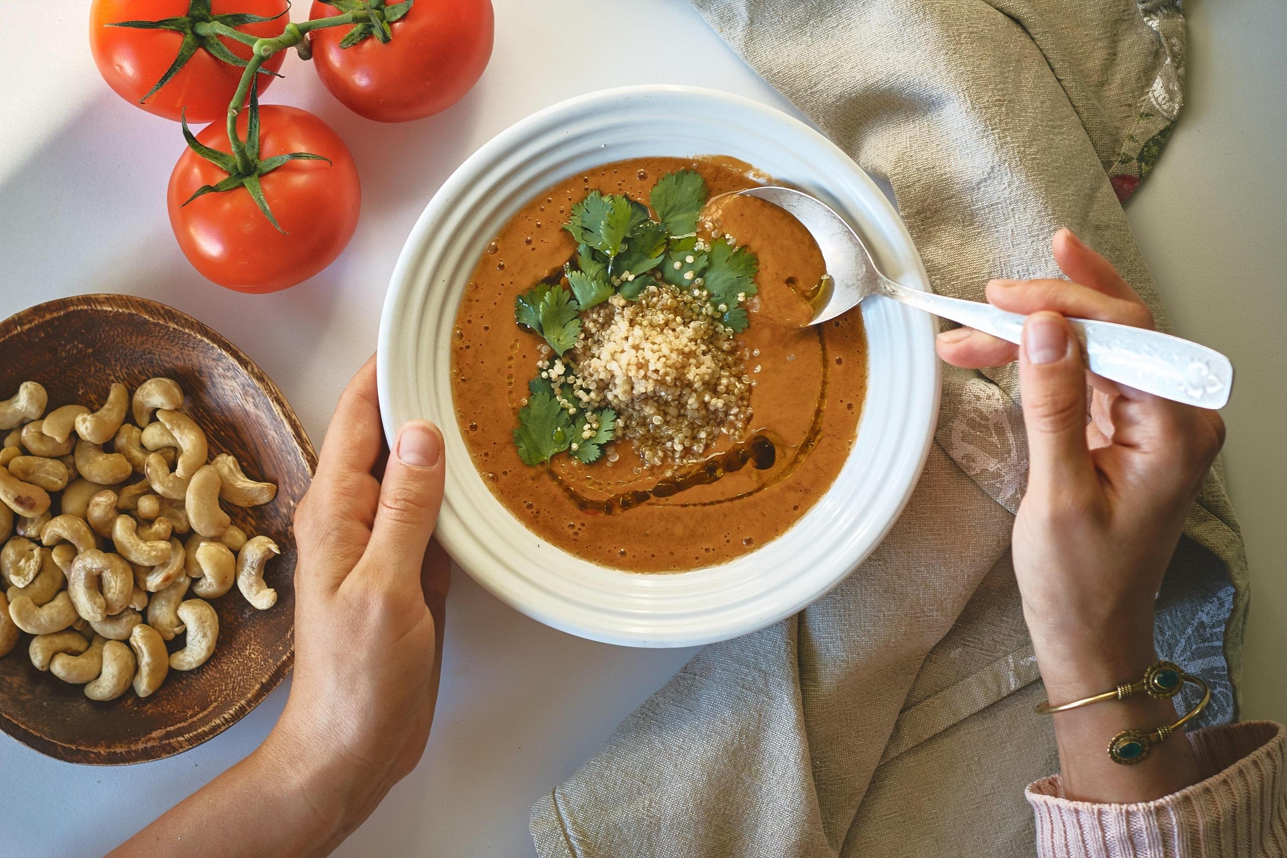 Suppe med cashewnøtter