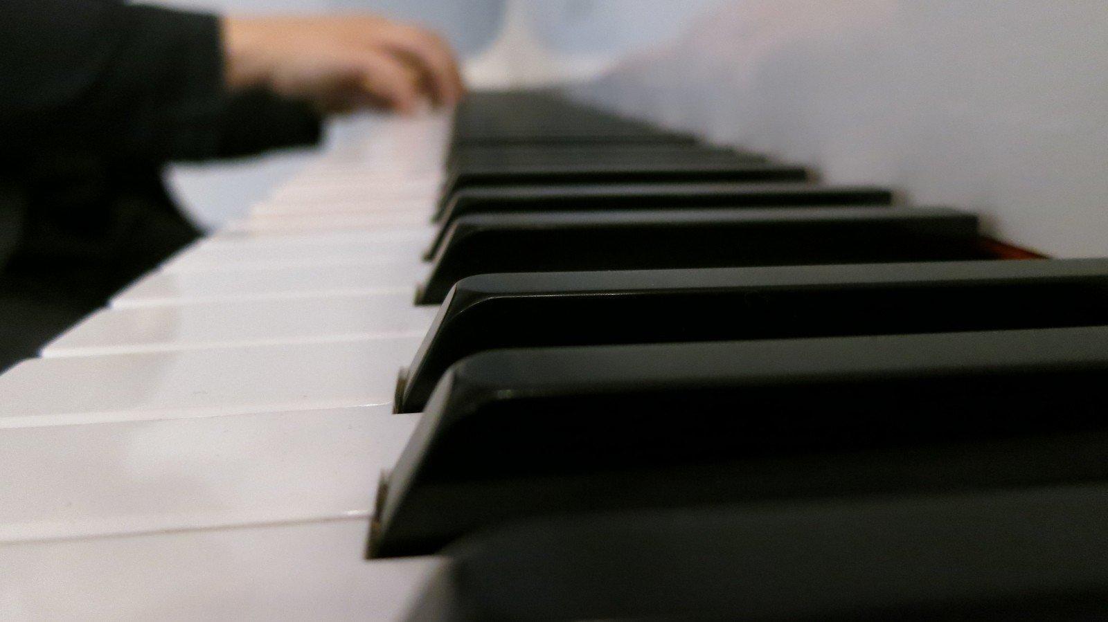 spiller piano