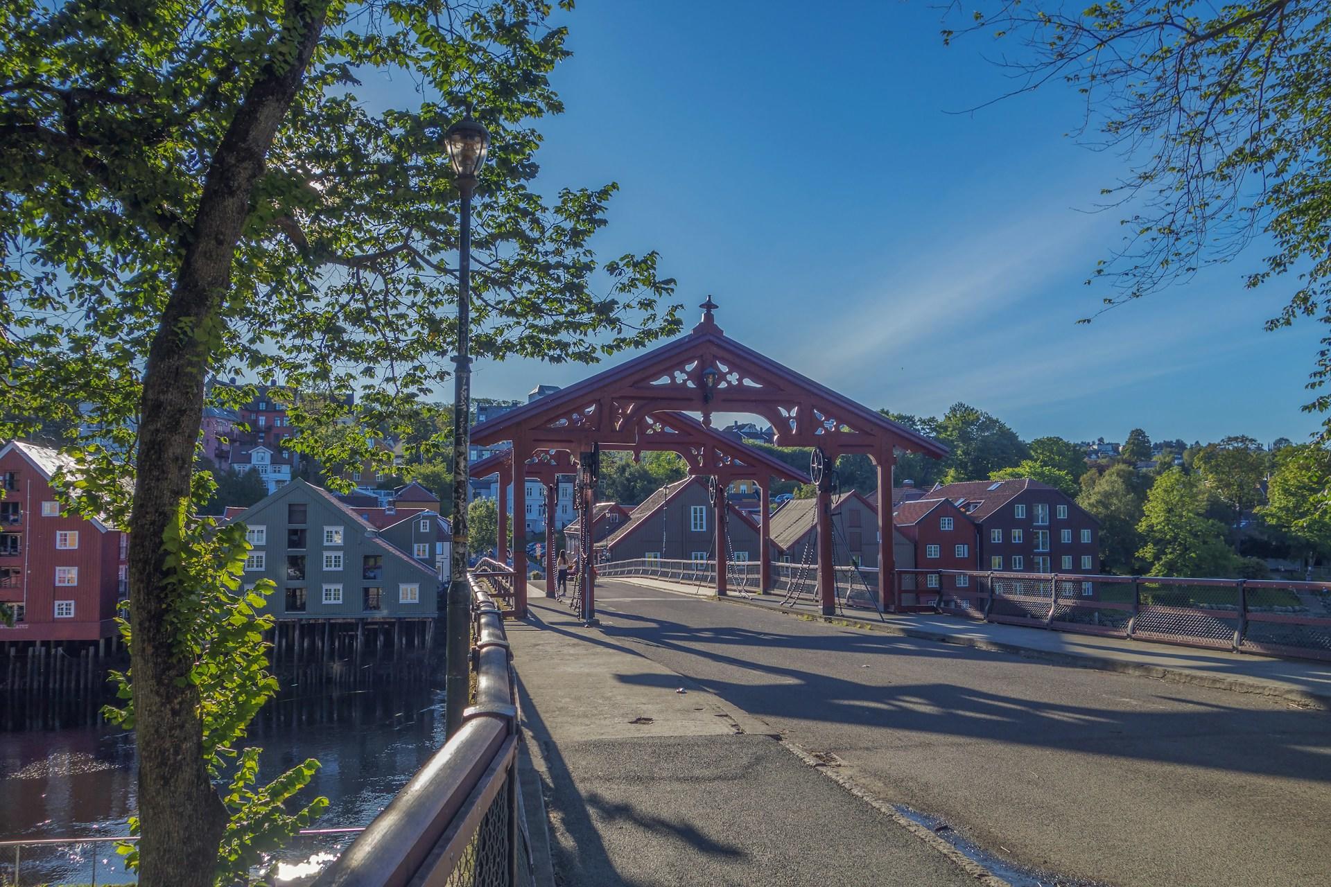 Kjent bro i Trondheim.