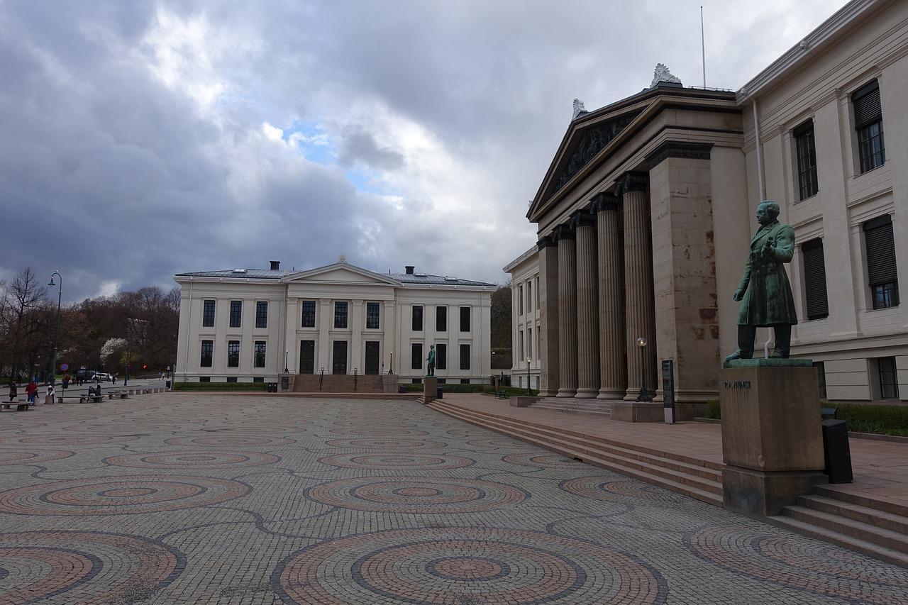 Universitetsplassen i Oslo