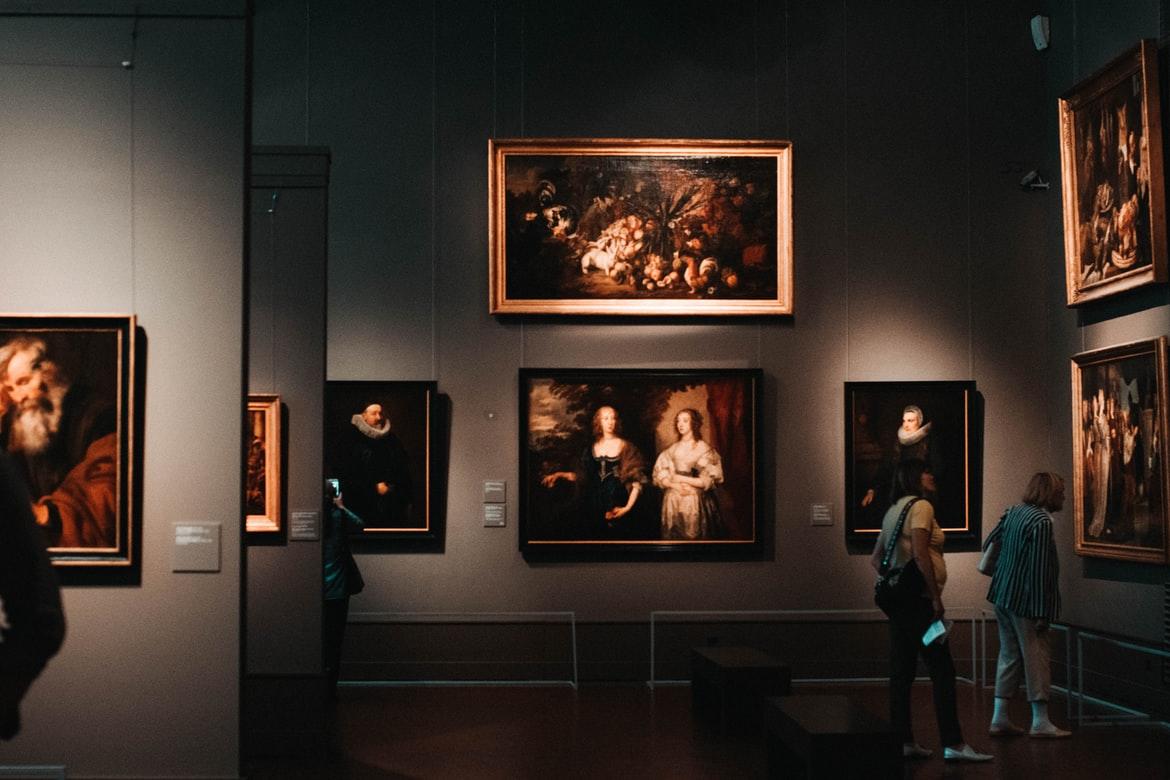 Kunstverk på et galleri