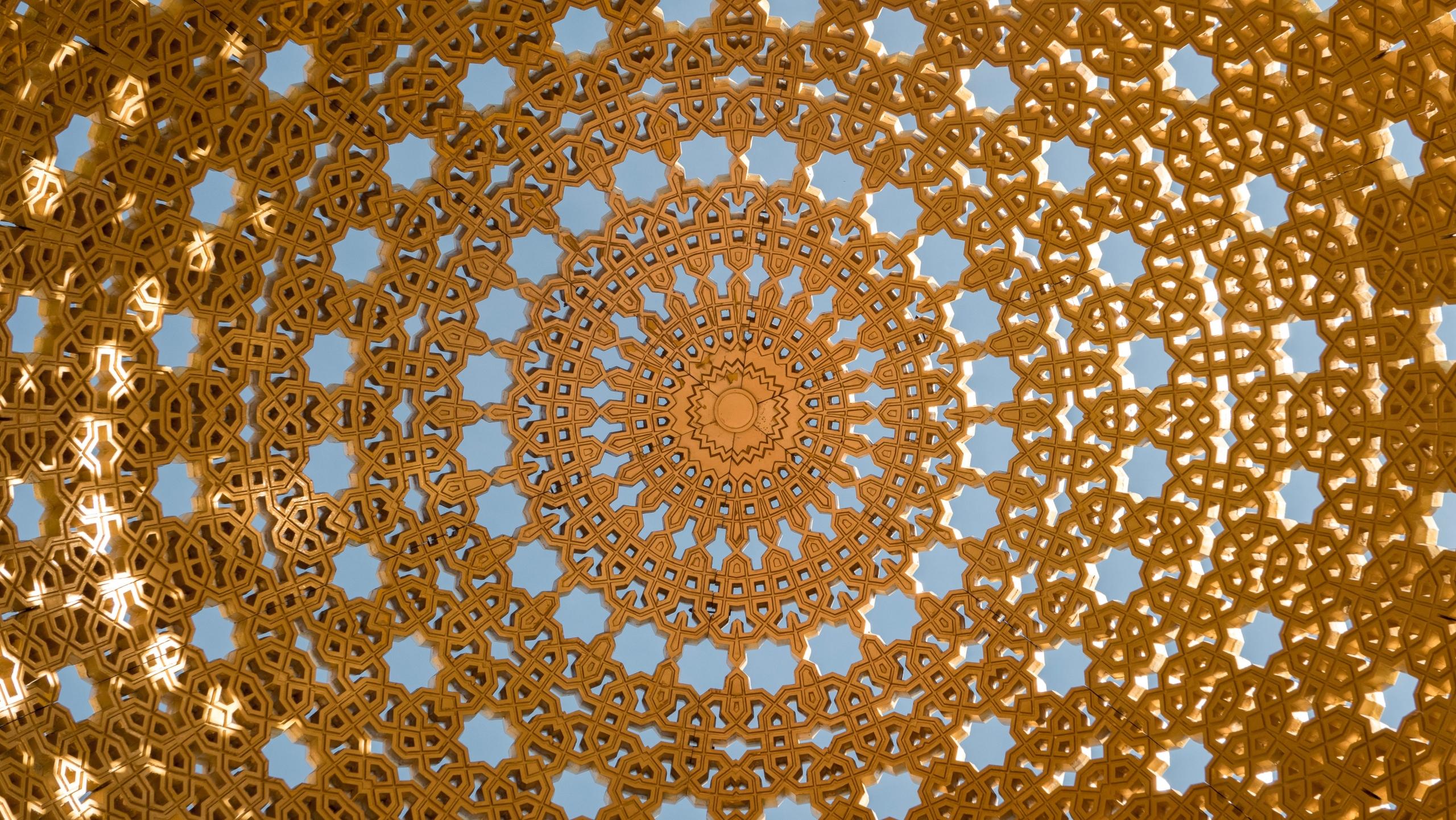 muslimsk arkitektur i Oman, en kuppel er fotografert fra innsiden