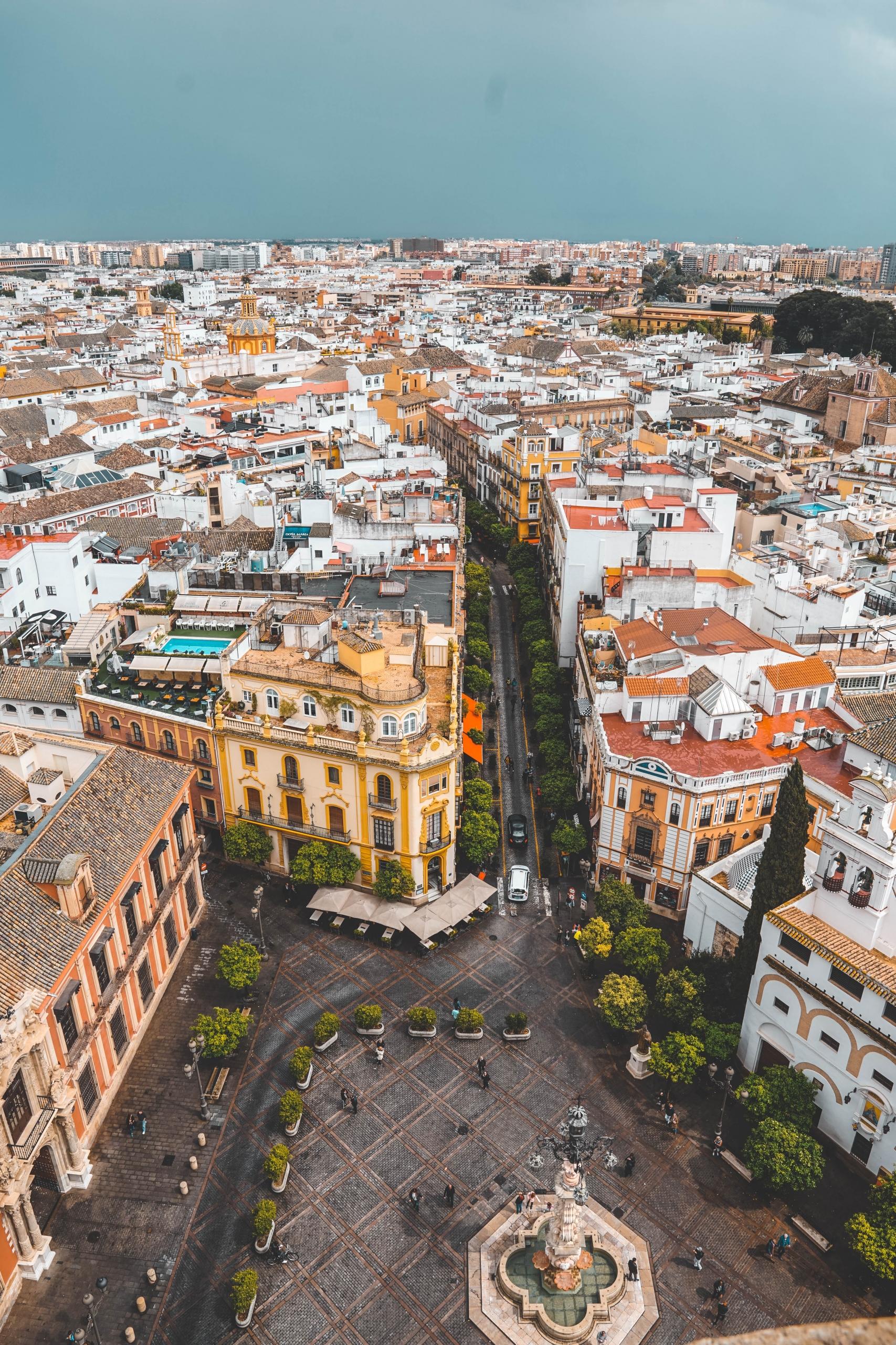 bilde av madrid fra lufta, der man kan studere spansk